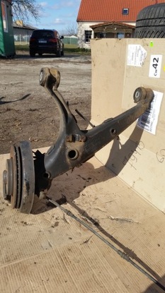 Ступиця важіль зад праві lub лівий vw transportert5 фото №1