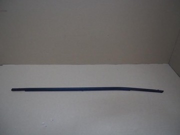 Планка накладка дверь уплотнитель стекла левый перед toyota rav4 v фото №1