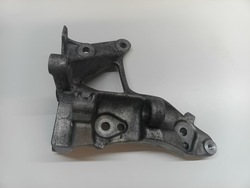 Лапи кронштейн генератора citroen volvo mazda 3 peugeot ford psa 1.6 hdi 20 фото №1