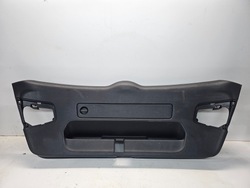 Защита крышки багажника audi a3 8v 5-дверь 8v4867979e фото №1