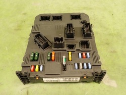 Модуль bsi e02 citroen xsara picasso i fl 1.6 hdi 06r 9657999780 фото №1