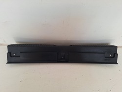 Kia ceed ii універсал планка захист ременя зад 85770-a2500wk оригінальний номер фото №1