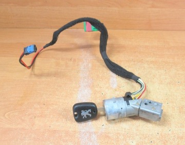 Замок зажигания ключ жало ключа peugeot 307 3d 5d hb универсал sw 01-05 r 36353100 фото №1