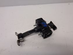 Alfa romeo 159 ограничитель дверь левый перед 60690659 фото №1