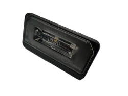 Tesla s x лампа освещение номерного знака 1034341-00-b фото №1