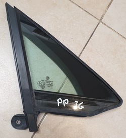 Скло з двері трикутник праві перед vw passat b8 3g оригінальний номер фото №1