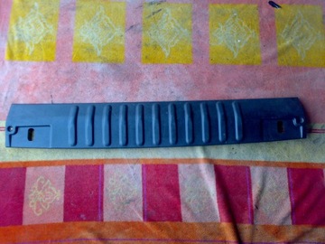 Hummer h2 2006r. захист накладка ременя заднього багажника зад фото №1