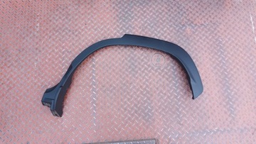 Планка накладка крила ліва лівий зад toyota corolla cross 21- фото №1