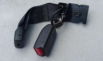 Застібка ременя зад hyundai kona електрик фото №1