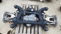 Bmw x5 e70 x6 e71 поворотна опора важелі лівий зад задня фото №1