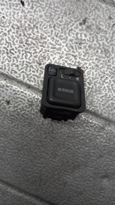 Перемикач регулювання дзеркал honda stream i 1.7b 01r фото №1