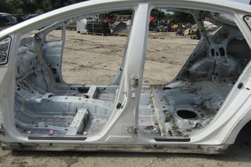 Поріг стійка лівий bok 070 toyota prius iii рестайлінг фото №1