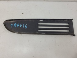 Daihatsu trevis права решітка бампера заглушка фото №1