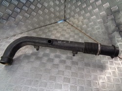 Шланг труба впускна повітря mercedes vito i w638 2.2 cdi a6385282482 фото №1