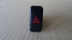 Mazda 626 gf переключатель света аварийных ge4t664h0 фото №1