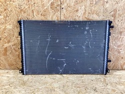 Радиаторов воды porsche cayenne 4m0145804t pab145804 !проверенный! фото №1