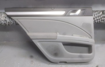 Superb 2 3t боковина оббивка двері лівий зад ролета фото №1