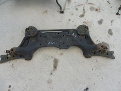 Візок, підрамник, балка підвішування перед carina e фото №1