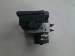 Насос abs 8z0614517c 8z0907379b audi a2 фото №1