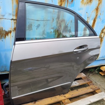 Двері ліві зад задні mercedes w212 універсал фото №1