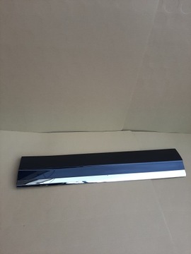 Vw touareg iii r-line планка двері prawy760854940e фото №1