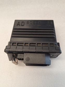 Блок керування opel оригінальний номер 90188632 0227921008 фото №1