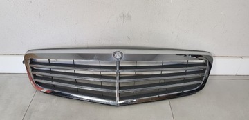 Mercedes c клас w204 решітка радіатора решітка бампера перед a2048801283 фото №1