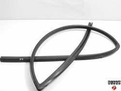 Kia magentis 01-06r прокладка направляющая стёкла з дверь правые перед фото №1