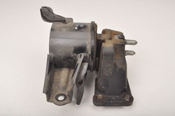 Kia optima iii 2.0 cvvt лапи подушка двигуна фото №1