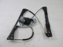 Механізм скло правий перед c-klasa w203 snd 00-07 фото №1