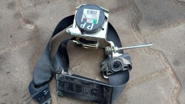 Pas правые перед opel zafira b 06r 560834801d 1,9cd фото №1