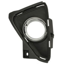 Заглушка бампера галоген правая toyota rav4 фото №1