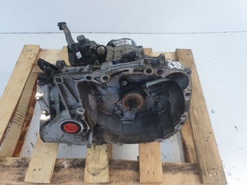 Renault clio iii 1.2 tce коробка передач коробки передач jh3312 механічна коробка передач механічна фото №1