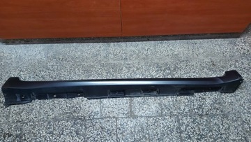 Поріг планка накладка порогова права toyota avensis t27 15- рестайлінг фото №1