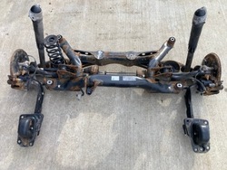 Підрамник підвішування зад 4x4 vw passat b8 3q0505235m фото №1