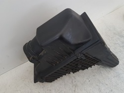 Корпус фильтра воздуха citroen c5 2.2 hdi 2001r фото №1