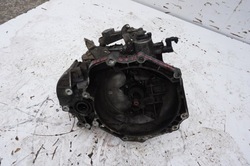 Коробка передач коробки передач m32 opel mokka 1.7 cdti 6b fwd 2wd фото №1