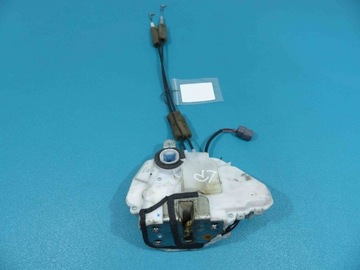 Замок перед лівий 7+2 pin legend iv kb1 04- європа фото №1