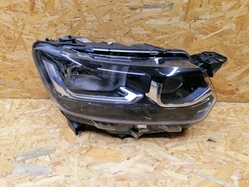 Лампа правая фара правые toyota proace city verso 2019- фото №1