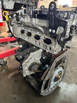 Двигатель audi, vw golf, passat, seat leon, skoda octavia, superb 1.8 tsi cjs фото №1