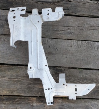 Крепление кронштейн держатель volvo s60 оригинальный номер фото №1