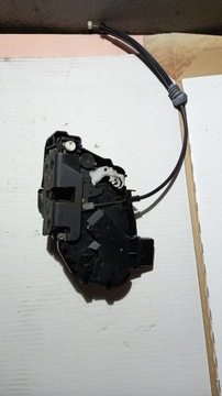 Замок двері лівий зад volvo v50 30753668 фото №1