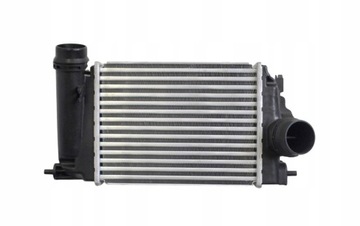 Інтеркулер nissan qashqai j11 2014- новий valeo фото №1