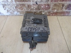 Комп'ютер ключ 03l906023gg seat leon ii 1.6 tdi фото №1