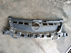 Крепление решётка радиатор opel vectra c рестайлинг фото №1