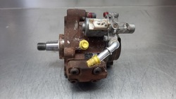 Насос вприскувальний continental 9676289780 1.6 tdci volvo v40 фото №1