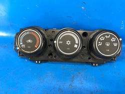 Модуль керування обігрів mitsubishi outlander xl 05-13 7820a073xa фото №1