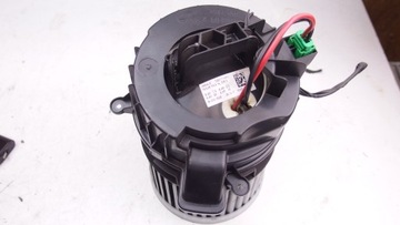 Peugeot 308 ii t9 рестайлинг воздуходувка вентилятор нагревателя фото №1