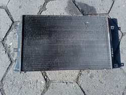 Радіаторів води vw audi 1.9 tdi 1k0121253aa фото №1