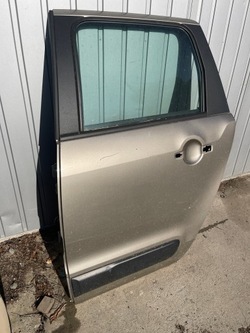 Двері ліві зад задні citroen c3 picasso фото №1